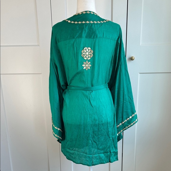 Miss June Paris Green Kimono with Gold Embroidery | One Size - Picture 3 of 8